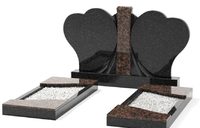 Горизонтальный комбинированный памятник для двоих в виде сердца КБ34